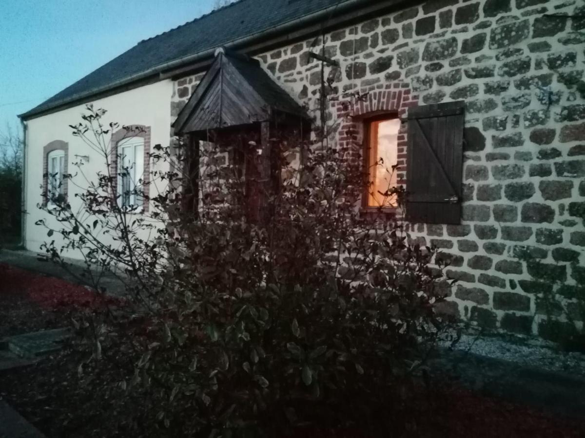 Le Petit Verger, 1 Impasse De La Fenouillere 61330 Céaucé Exteriör bild