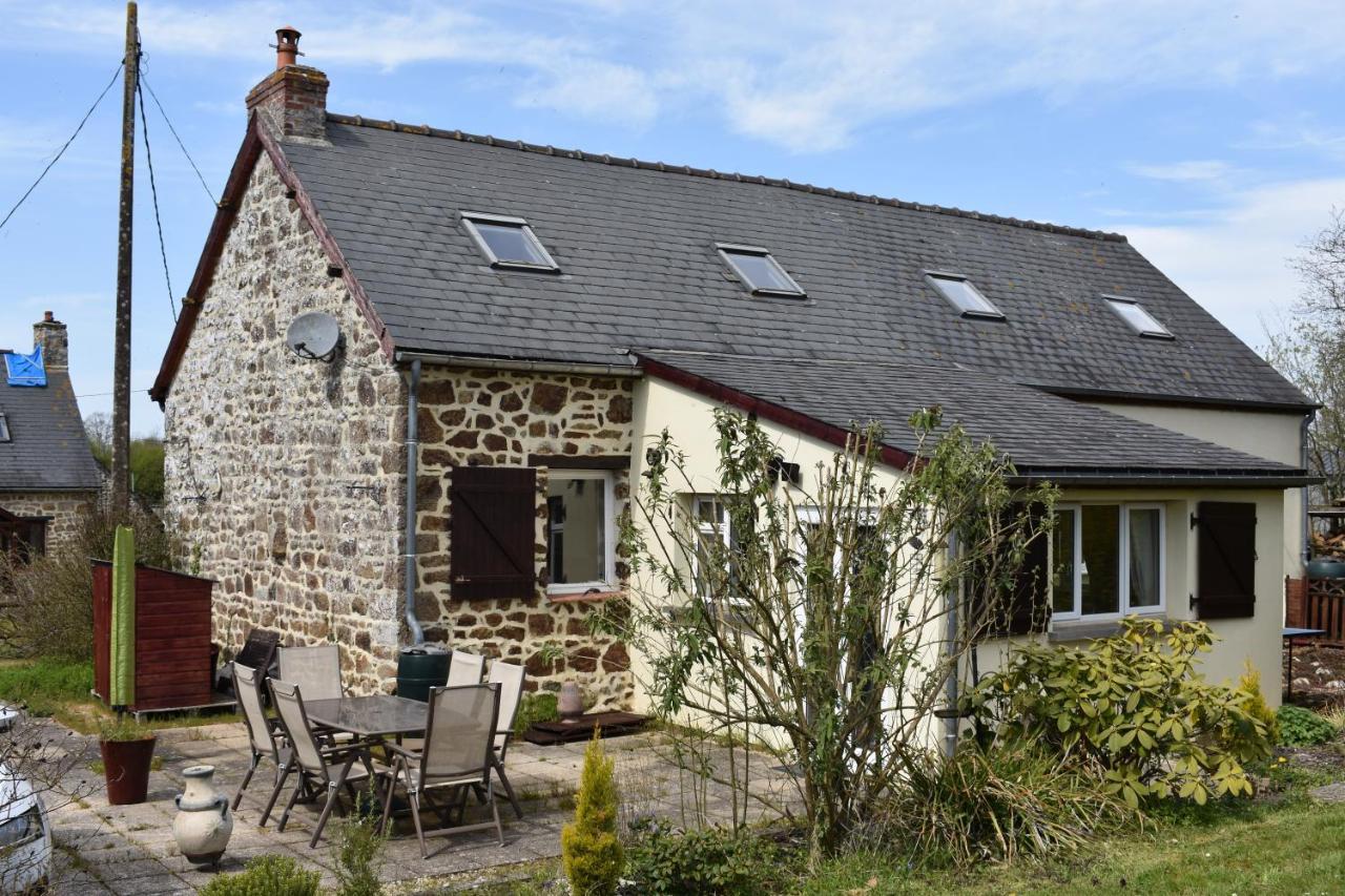 Le Petit Verger, 1 Impasse De La Fenouillere 61330 Céaucé Exteriör bild
